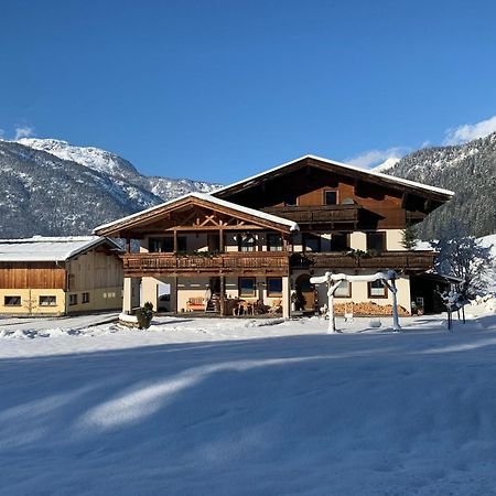 Apartment In Saalfelden Am Steinernen Meer エクステリア 写真