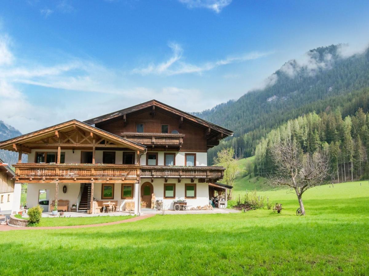Apartment In Saalfelden Am Steinernen Meer エクステリア 写真